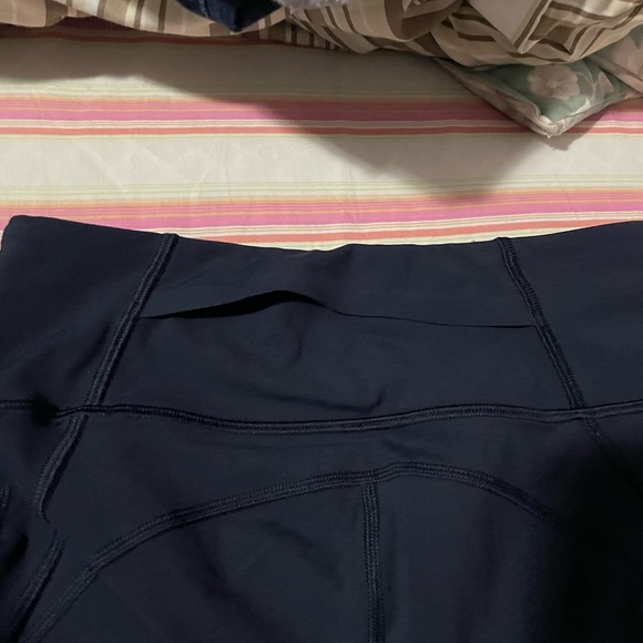 Lululemon luxtreme leggings, 22-23” in navy, size 4. - Picture 6 of 7